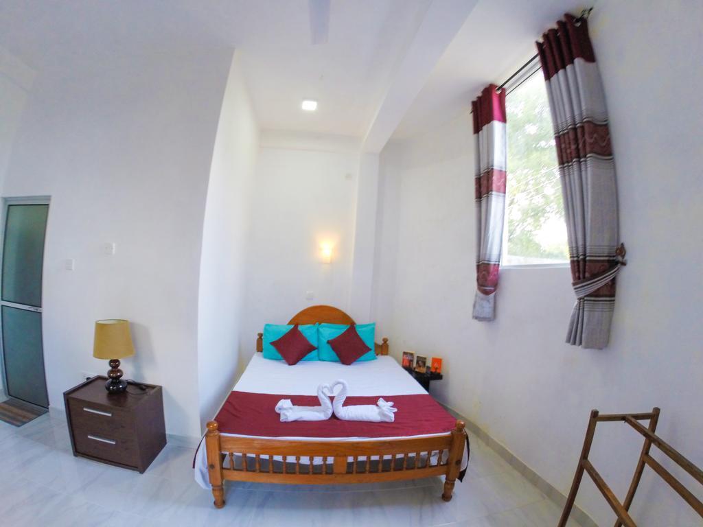 Sanctuary Cove Guest House Polonnaruwa Room photo